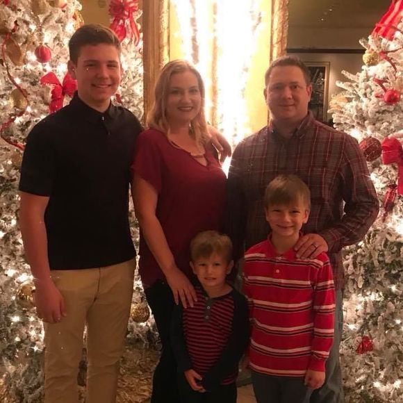 Meet your Posher, Rachel - Picture 1 of 1